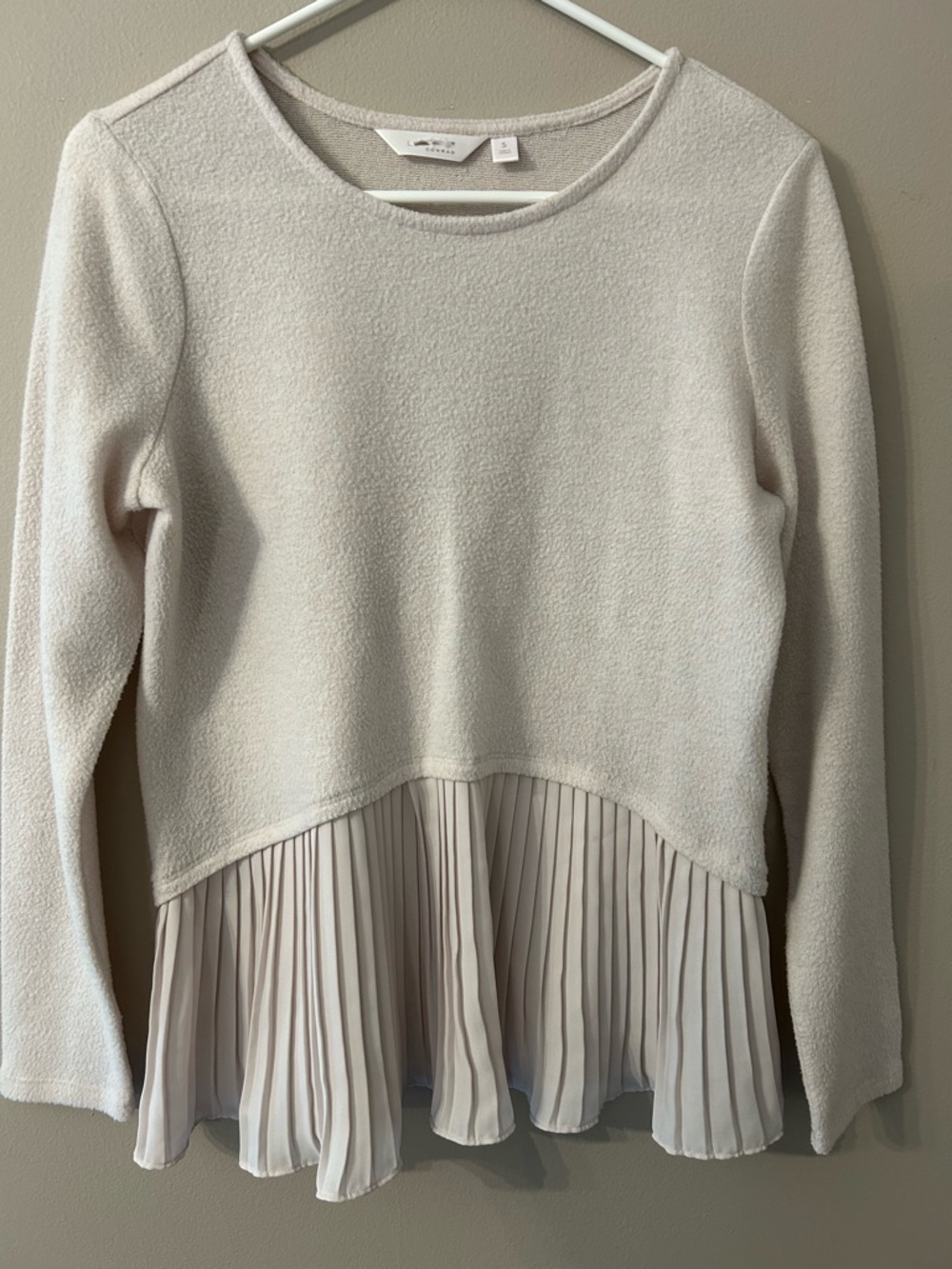 LC Lauren Conrad Light Pink Pleated-Hem Long Sleeve Top